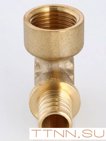 Угольник аксиальный Valtec 20х3/4 VTm.452.BG.002005 с переходом на внутреннюю резьбу Угольник аксиальный Valtec 20х3/4 VTm.452.BG.002005 с переходом на внутреннюю резьбу